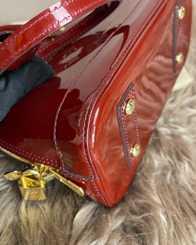 Preloved Louis Vuitton Vernis Alma BB – Red