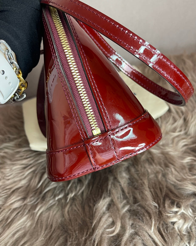 Preloved Louis Vuitton Vernis Alma BB – Red
