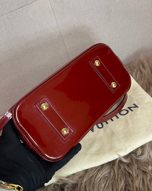 Preloved Louis Vuitton Vernis Alma BB – Red