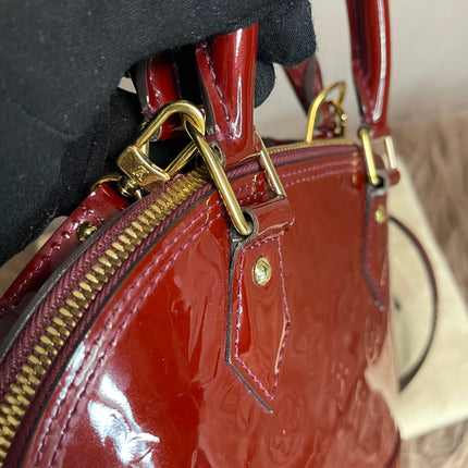 Preloved Louis Vuitton Vernis Alma BB – Red