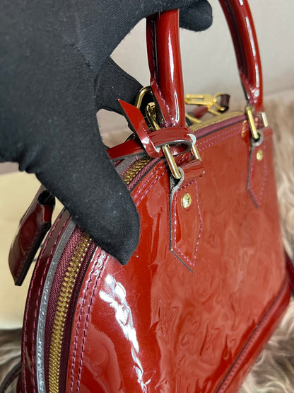 Preloved Louis Vuitton Vernis Alma BB – Red