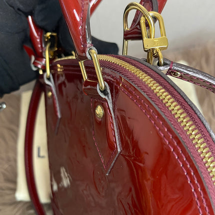 Preloved Louis Vuitton Vernis Alma BB – Red