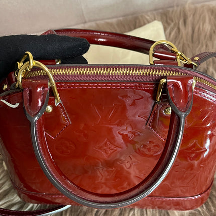 Preloved Louis Vuitton Vernis Alma BB – Red