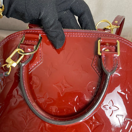 Preloved Louis Vuitton Vernis Alma BB – Red