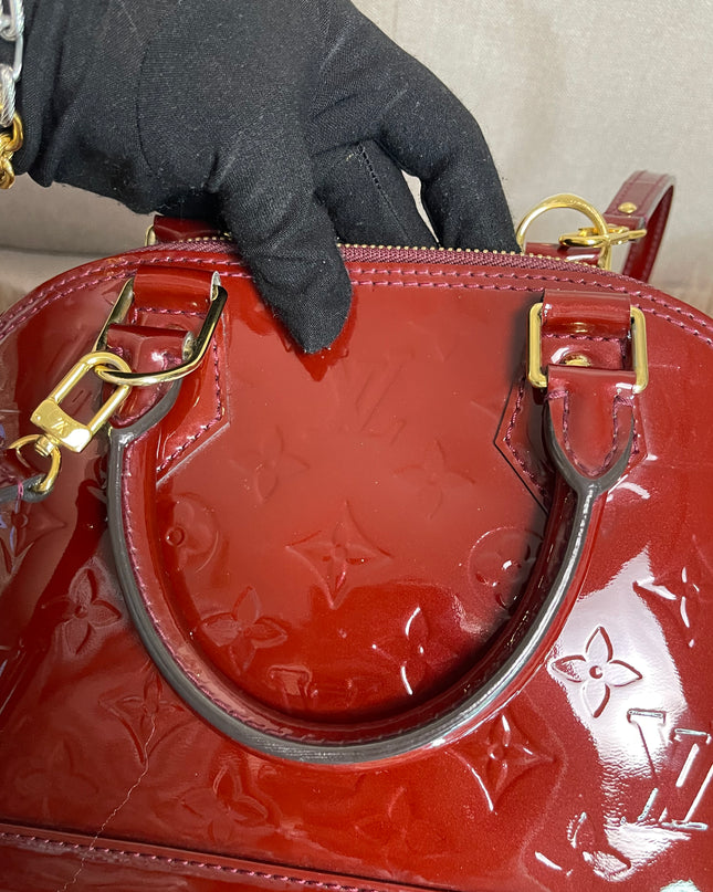 Preloved Louis Vuitton Vernis Alma BB – Red