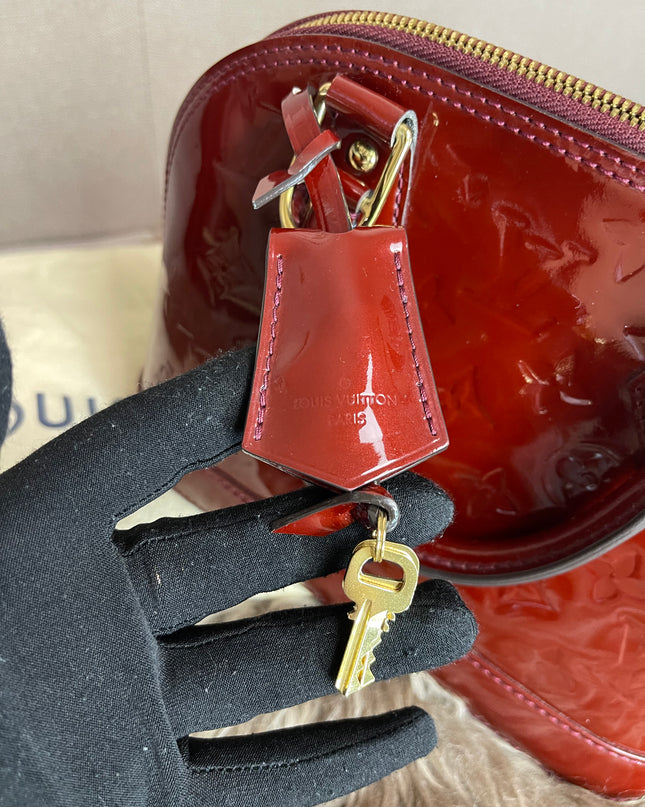 Preloved Louis Vuitton Vernis Alma BB – Red