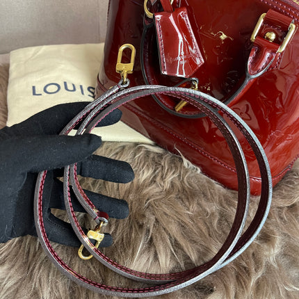 Preloved Louis Vuitton Vernis Alma BB – Red