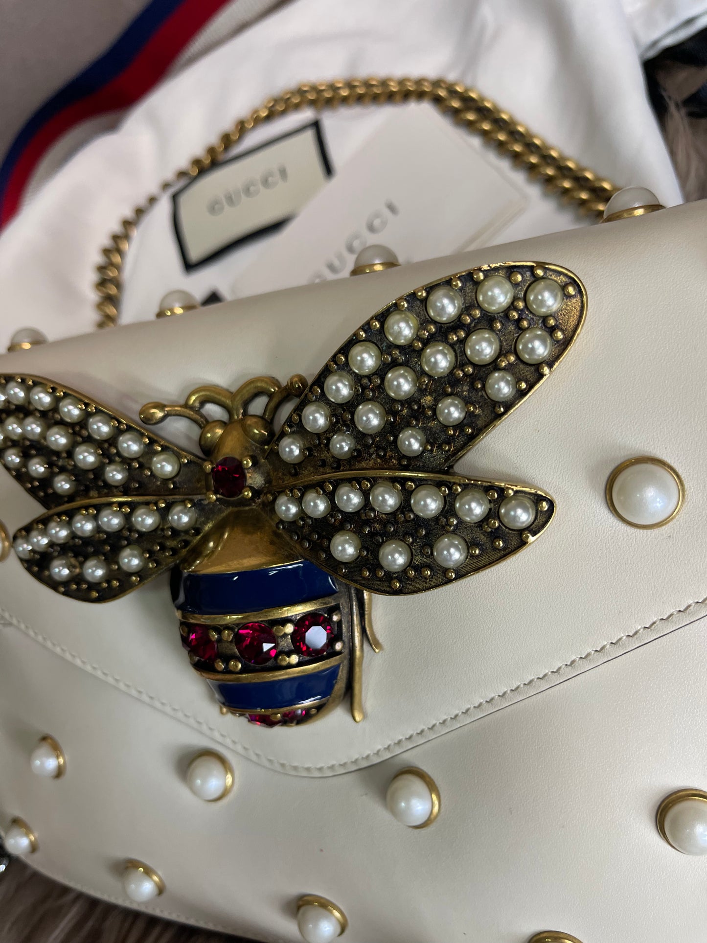 Preloved Gucci Bee Pearl Bag