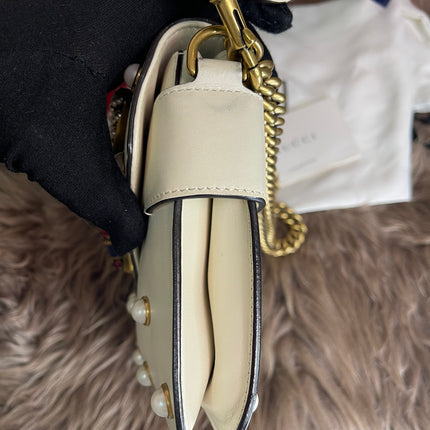 Preloved Gucci Bee Pearl Bag