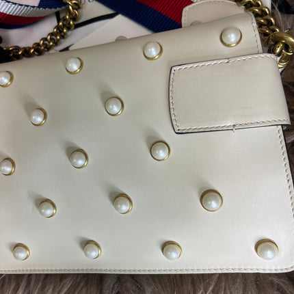 Preloved Gucci Bee Pearl Bag