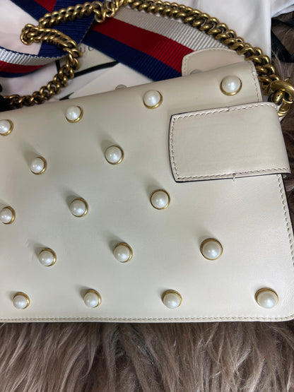 Preloved Gucci Bee Pearl Bag