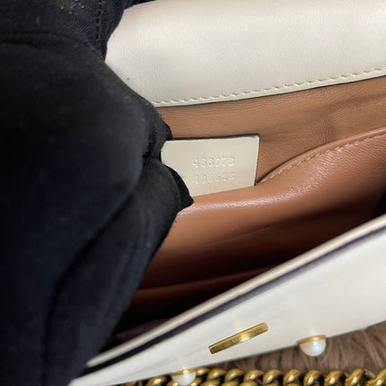 Preloved Gucci Bee Pearl Bag