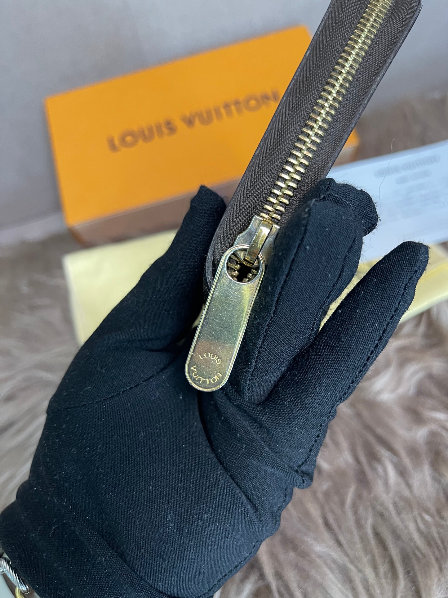 Preloved Louis Vuitton Wallet Organizer