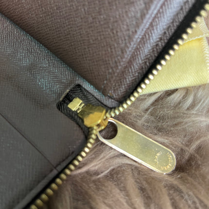 Preloved Louis Vuitton Wallet Organizer