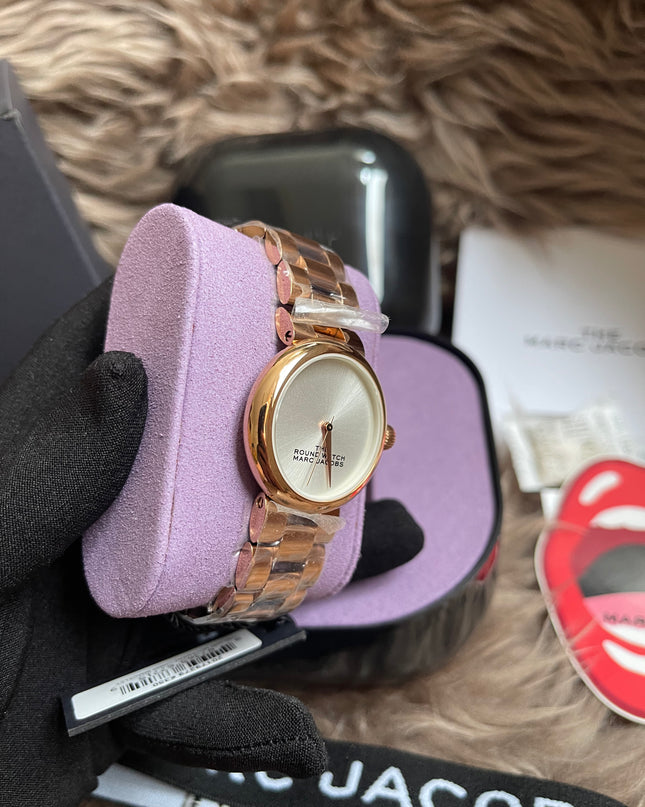 Unused Marc Jacobs "The Round" watch