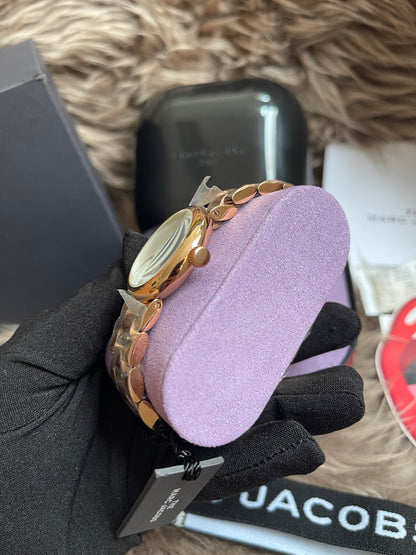 Unused Marc Jacobs "The Round" watch