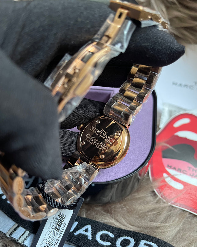 Unused Marc Jacobs "The Round" watch