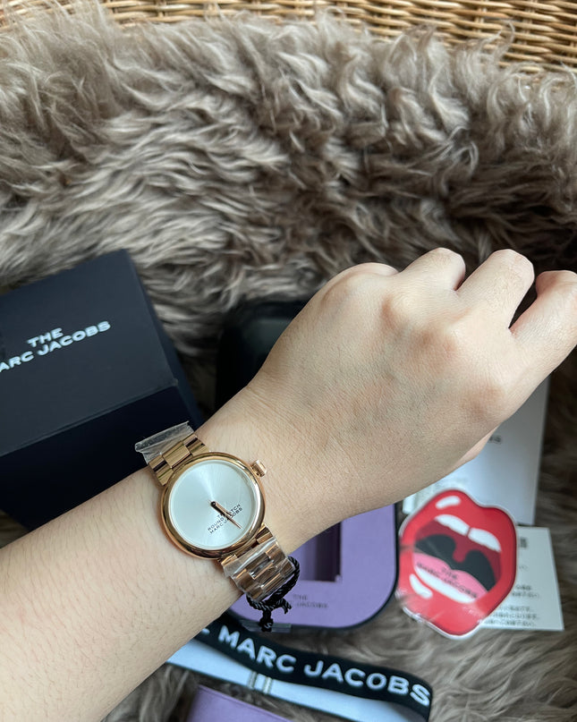 Unused Marc Jacobs "The Round" watch