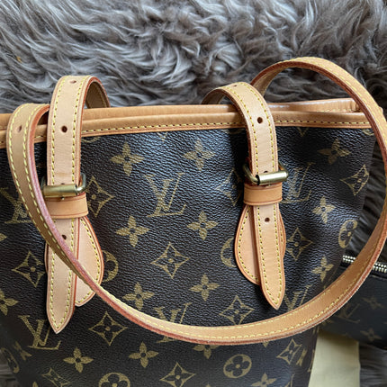 Preloved Louis Vuitton Petit Bucket Bag w/pouch