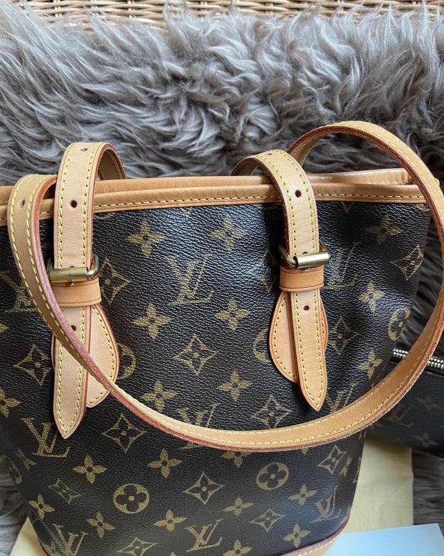 Preloved Louis Vuitton Petit Bucket Bag w/pouch
