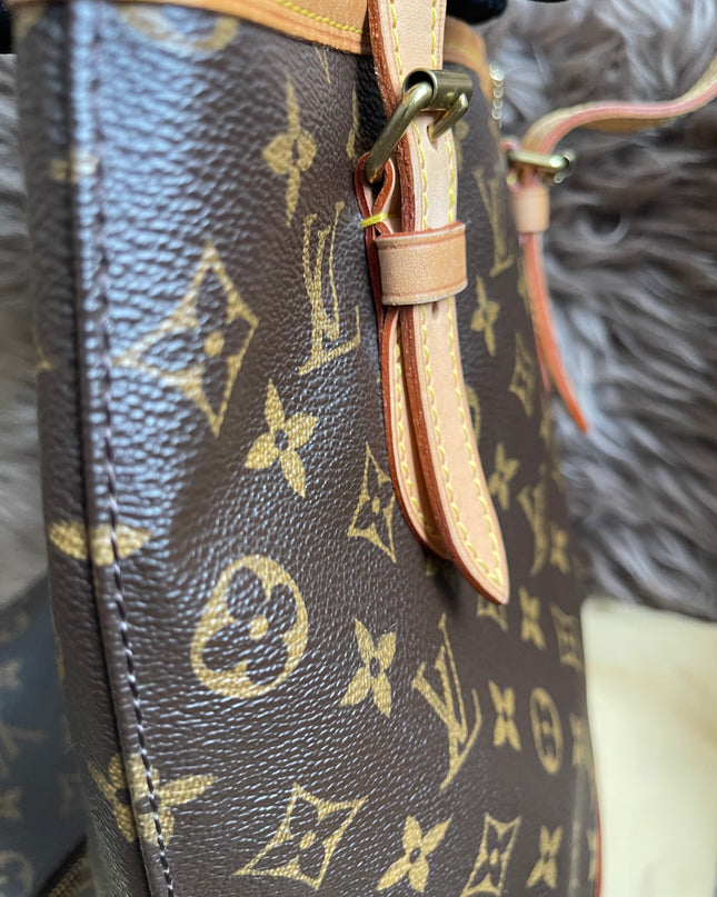 Preloved Louis Vuitton Petit Bucket Bag w/pouch