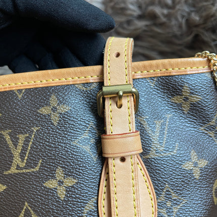 Preloved Louis Vuitton Petit Bucket Bag w/pouch