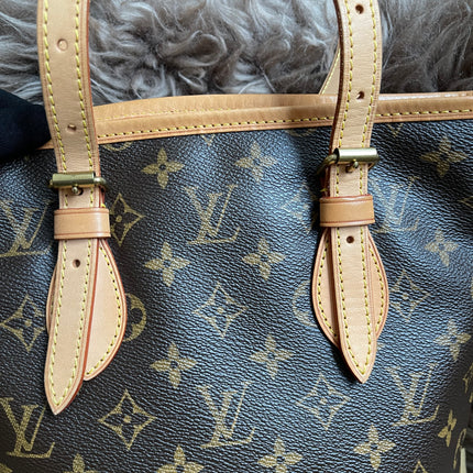 Preloved Louis Vuitton Petit Bucket Bag w/pouch