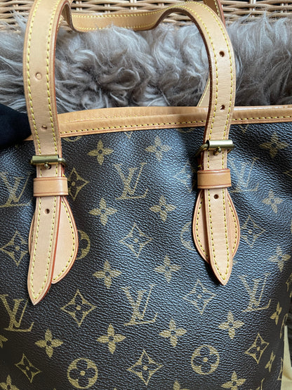 Preloved Louis Vuitton Petit Bucket Bag w/pouch