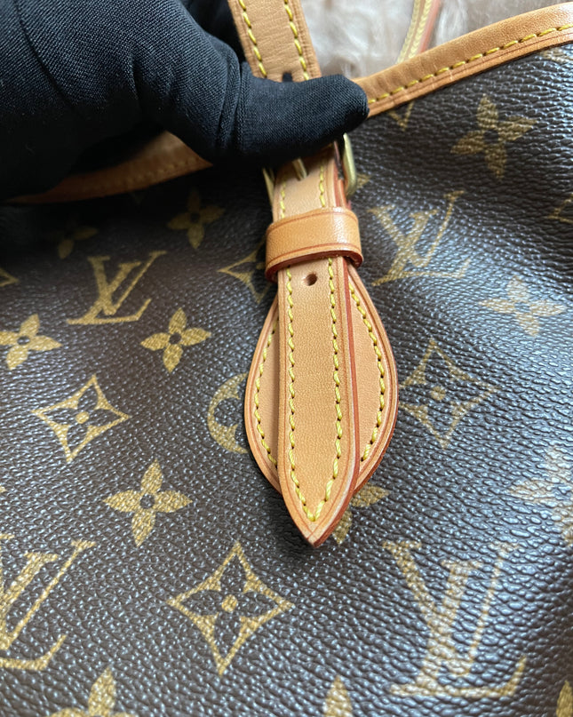 Preloved Louis Vuitton Petit Bucket Bag w/pouch