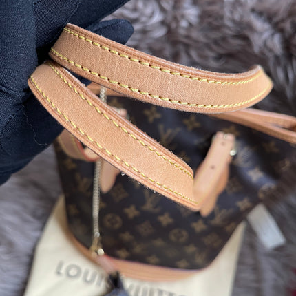 Preloved Louis Vuitton Petit Bucket Bag w/pouch
