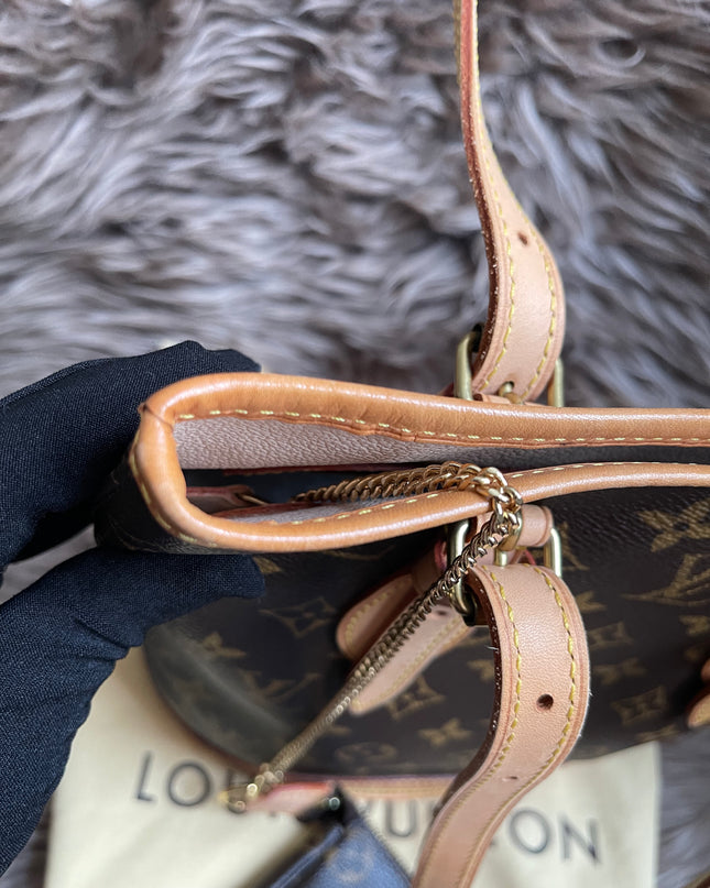 Preloved Louis Vuitton Petit Bucket Bag w/pouch
