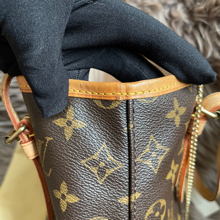Preloved Louis Vuitton Petit Bucket Bag w/pouch