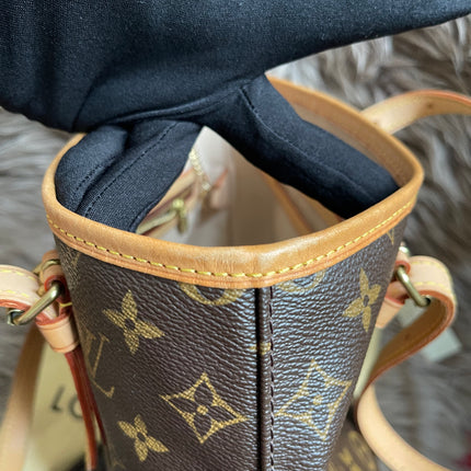 Preloved Louis Vuitton Petit Bucket Bag w/pouch