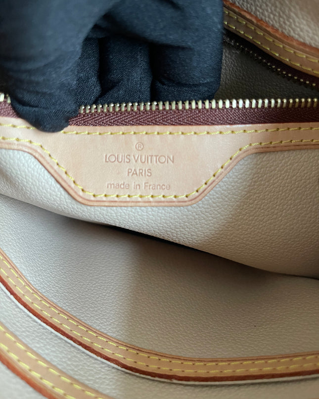 Preloved Louis Vuitton Petit Bucket Bag w/pouch