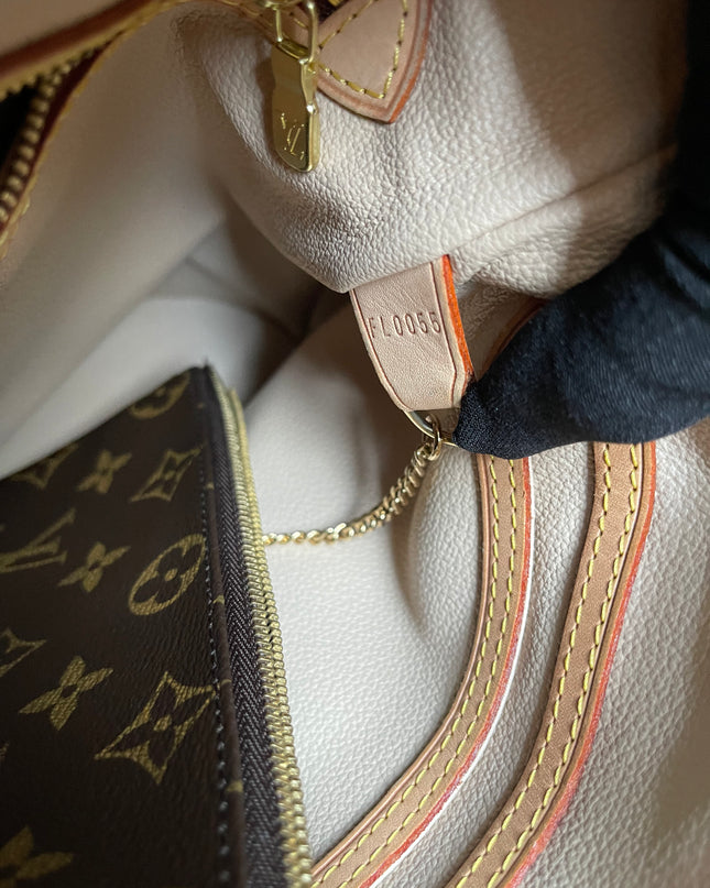 Preloved Louis Vuitton Petit Bucket Bag w/pouch