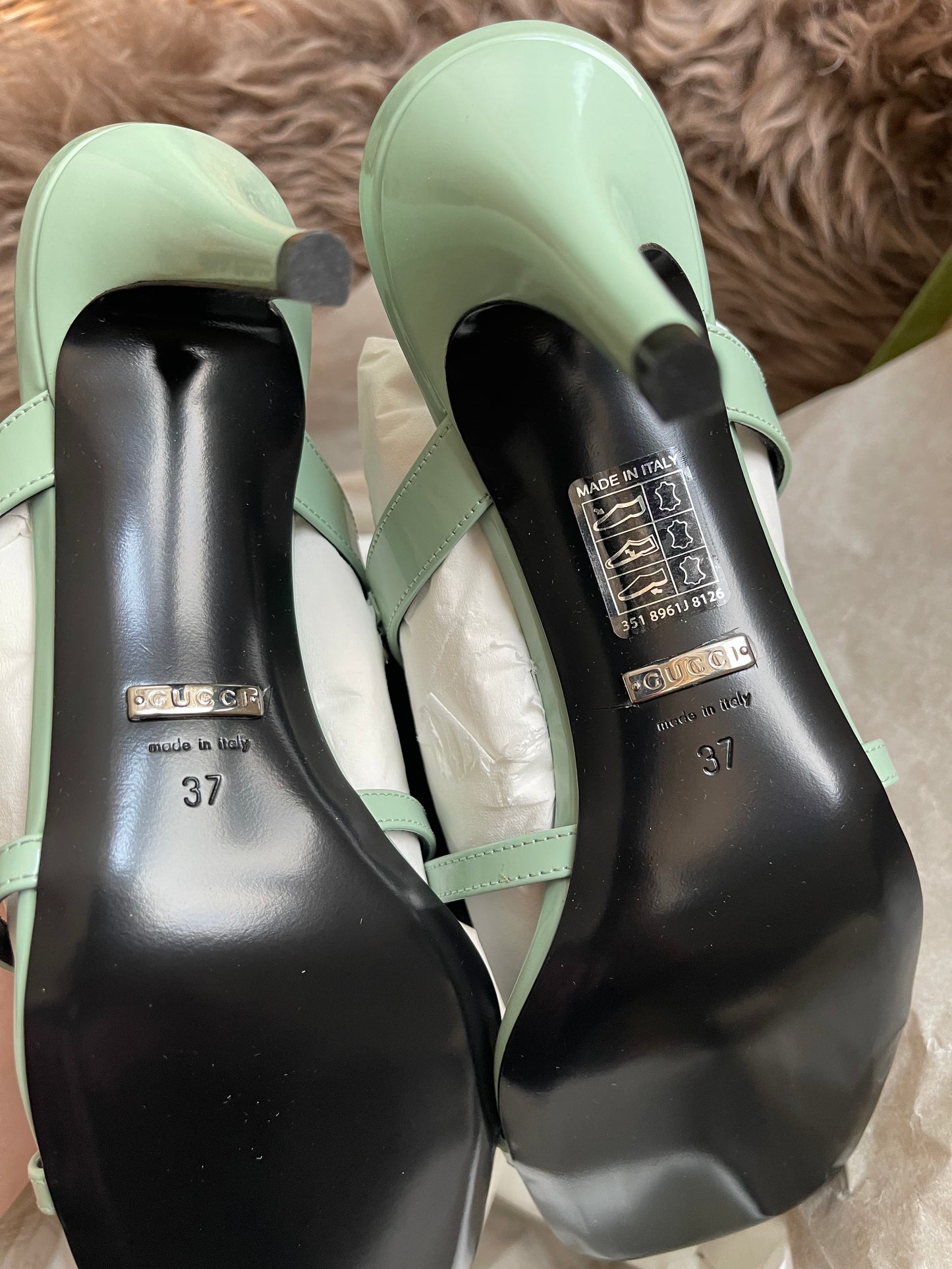 Unused Gucci Horsebit Divine Sandals 37