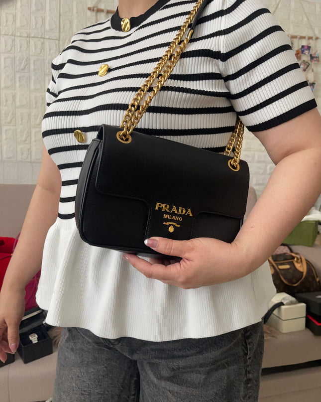Preloved Authentic Pattina Flap Shoulder Bag Saffiano Leather Small crossbody bag