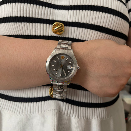 Preloved Authentic Versace Hellenyium Automatic watch with a grey dial