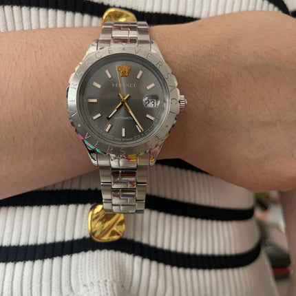 Preloved Authentic Versace Hellenyium Automatic watch with a grey dial