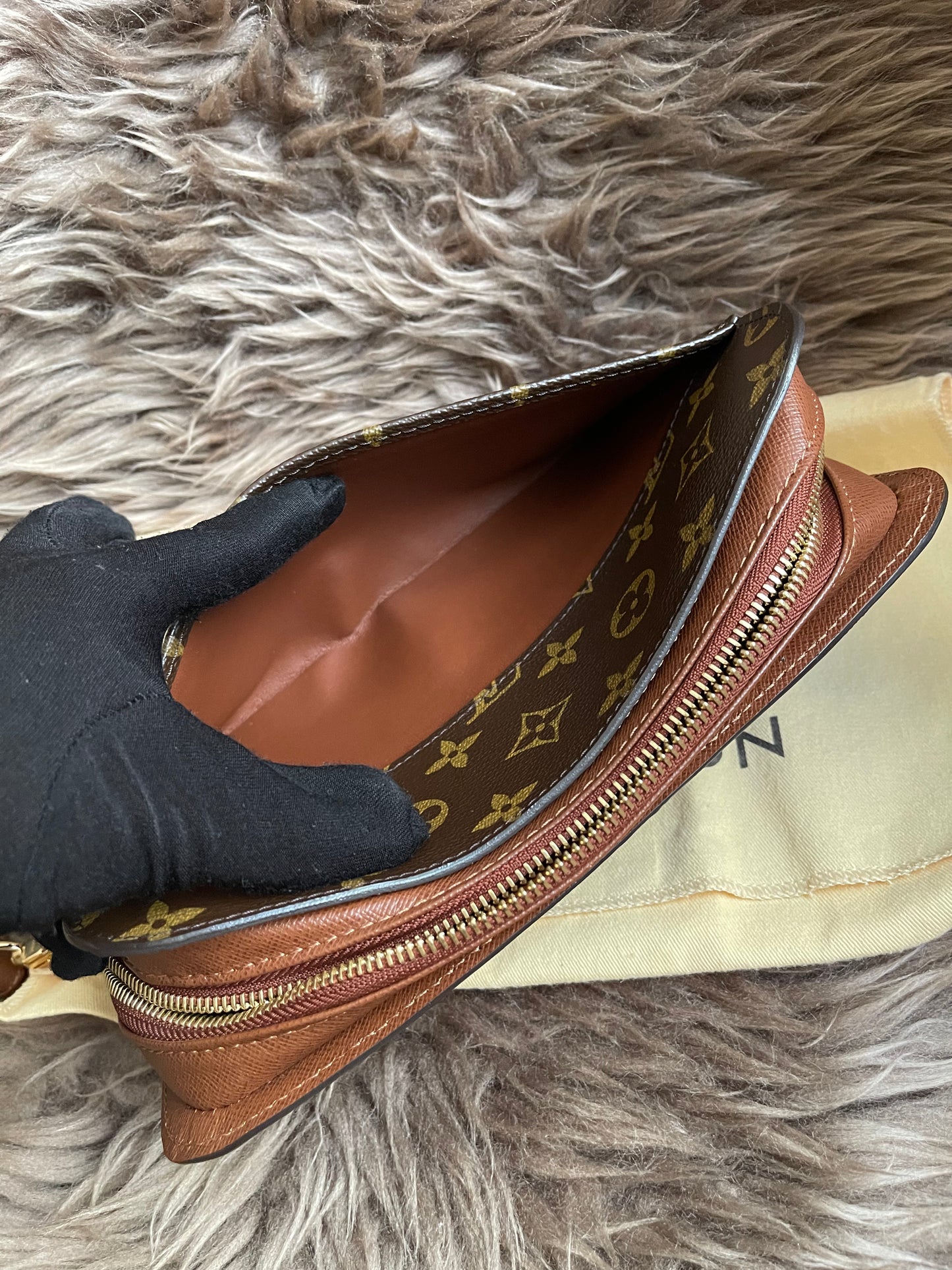 Preloved Louis Vuitton Orsay Monogram Canvas Brown/PVC
