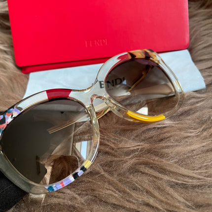 Preloved FENDI 16ss/Jungle/Sunglasses/Wellington/GLD/Women's/FF0179