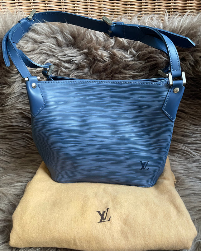 Preloved Louis Vuitton Mandara PM – Myrtille Blue