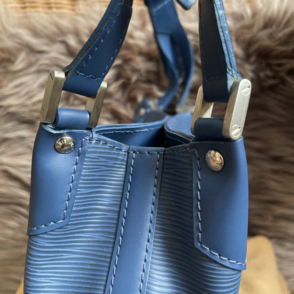 Preloved Louis Vuitton Mandara PM – Myrtille Blue