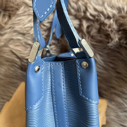 Preloved Louis Vuitton Mandara PM – Myrtille Blue