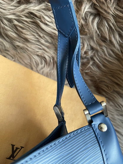 Preloved Louis Vuitton Mandara PM – Myrtille Blue