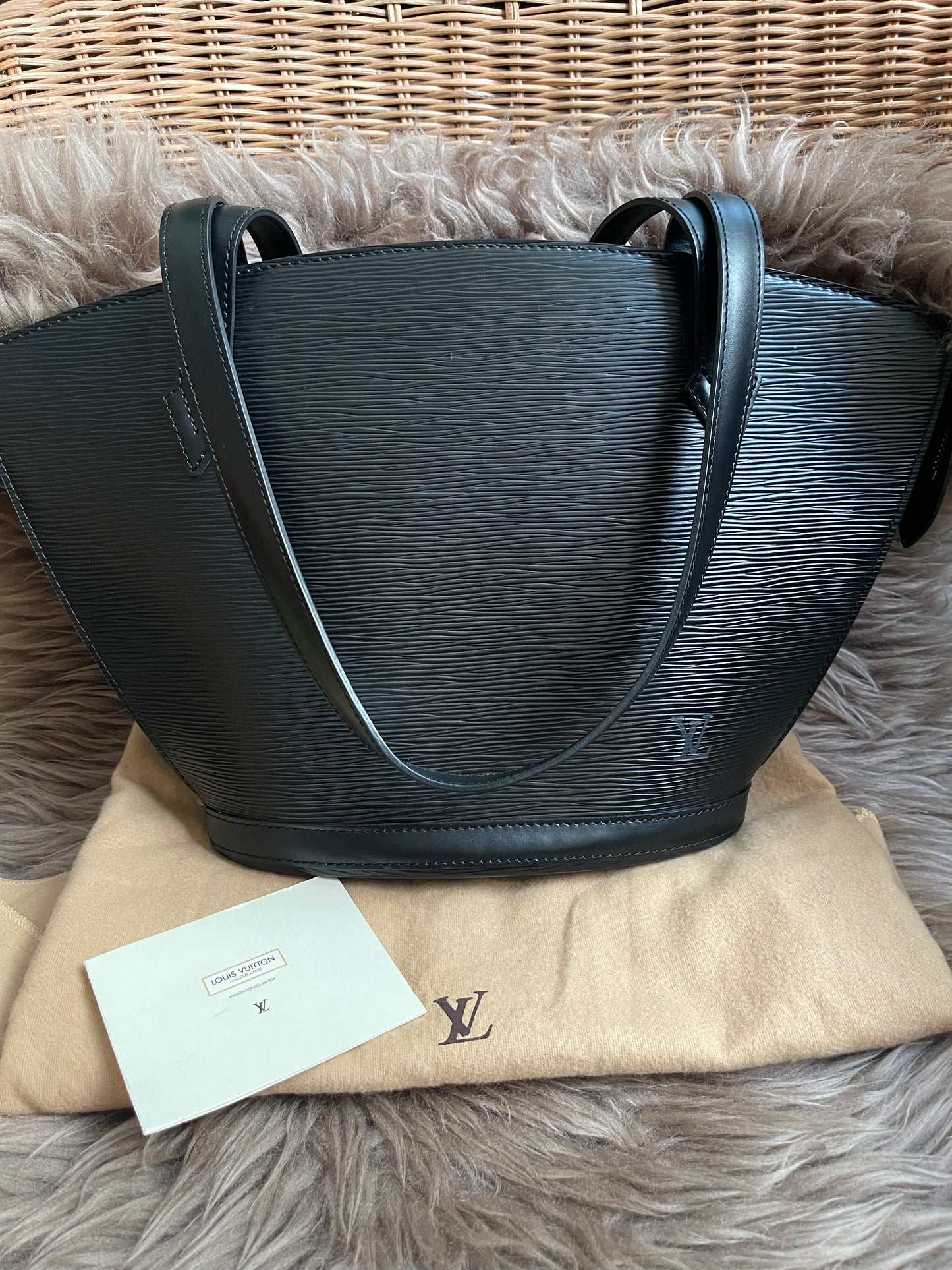 Preloved Louis Vuitton Saint Jacques