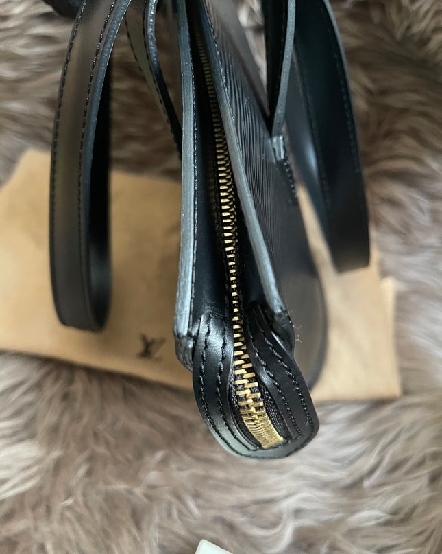 Preloved Louis Vuitton Saint Jacques