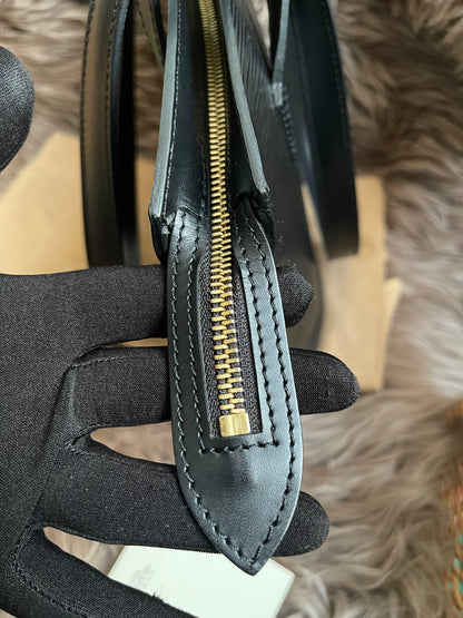 Preloved Louis Vuitton Saint Jacques