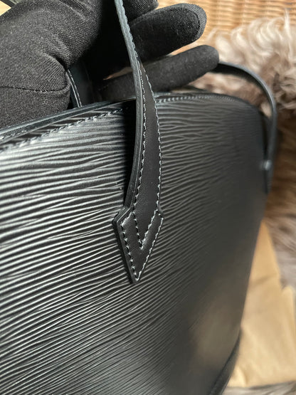Preloved Louis Vuitton Saint Jacques