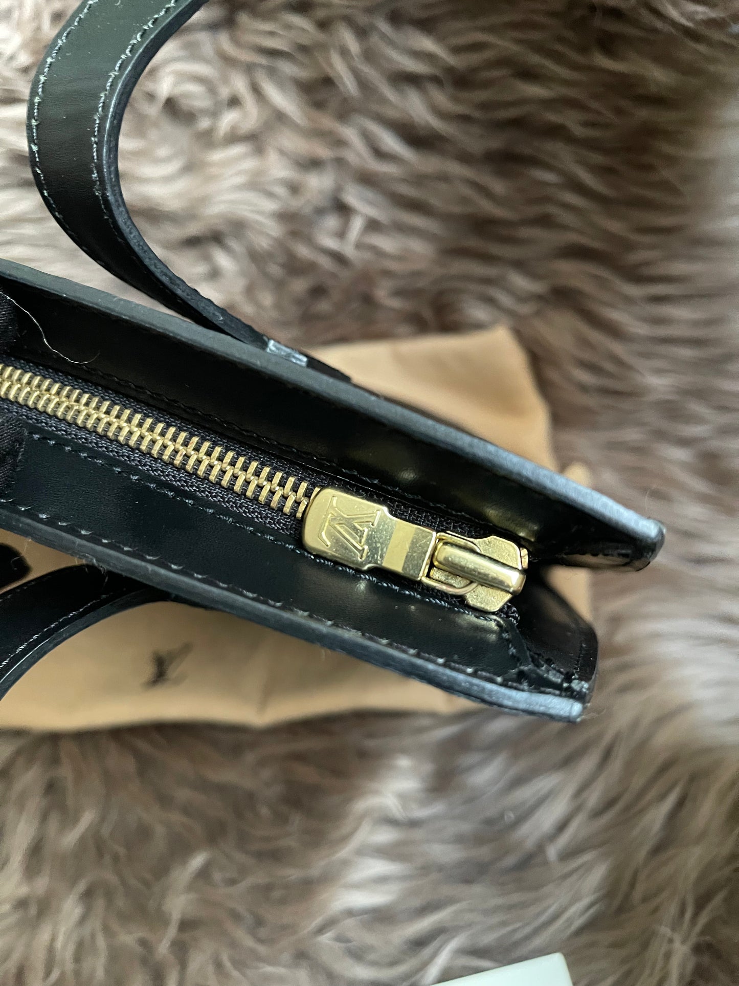 Preloved Louis Vuitton Saint Jacques